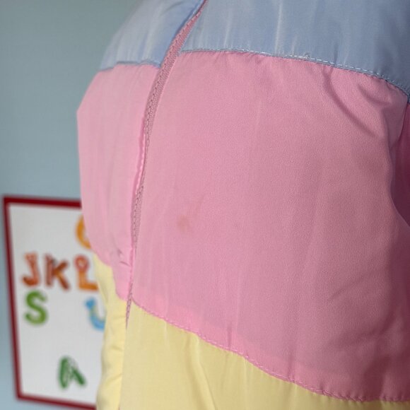 Kawaii Pastel Rainbow Stripe Puffer Coat with Hood - Picture 7 of 11